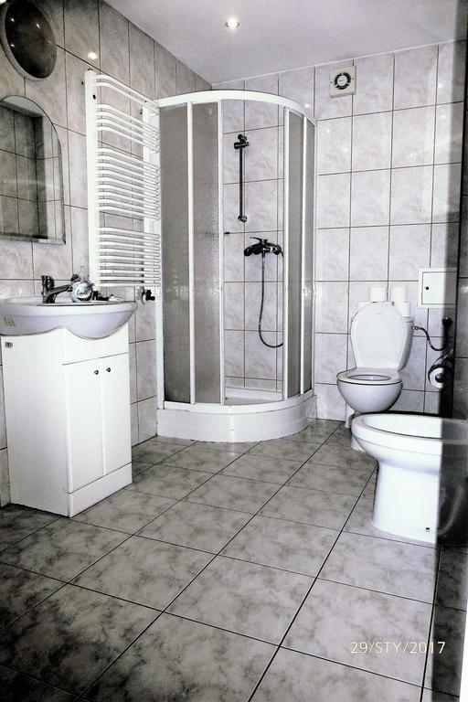 Pokoje Goscinne I Apartamenty Krupowki 19 Zakopane Extérieur photo