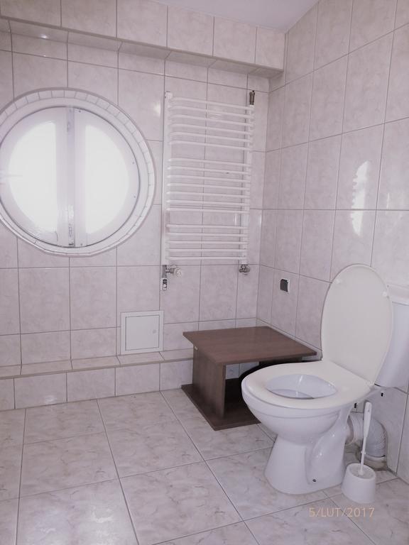 Pokoje Goscinne I Apartamenty Krupowki 19 Zakopane Extérieur photo