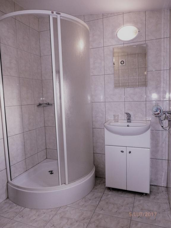 Pokoje Goscinne I Apartamenty Krupowki 19 Zakopane Extérieur photo
