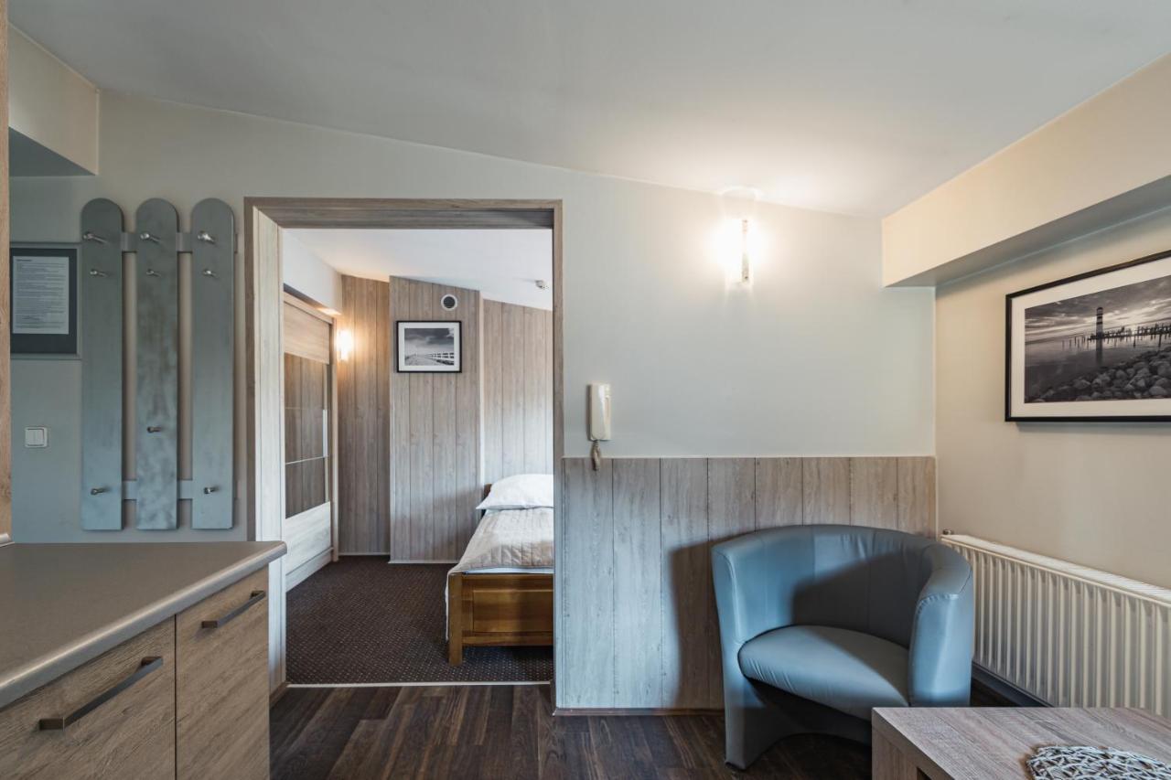 Pokoje Goscinne I Apartamenty Krupowki 19 Zakopane Extérieur photo