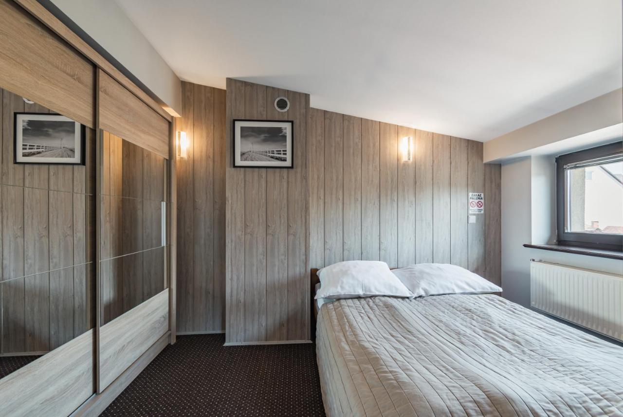 Pokoje Goscinne I Apartamenty Krupowki 19 Zakopane Extérieur photo
